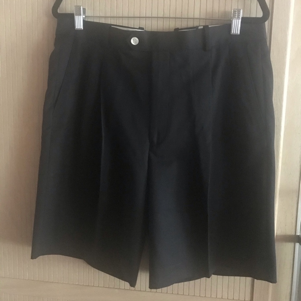 Men’s Fairway & Greene golf shorts.